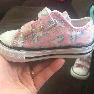 BRAND NEW PINK UNICORN VELCRO CONVERSE!
